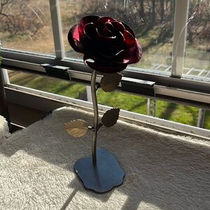 Metal rose